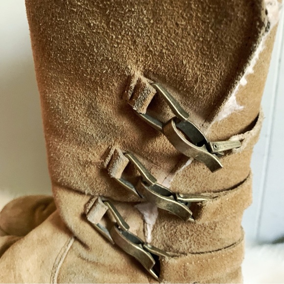 Bearpaw Brown Buckled Short Women's Winter Sherpa Boots 7 - Picture 5 of 6